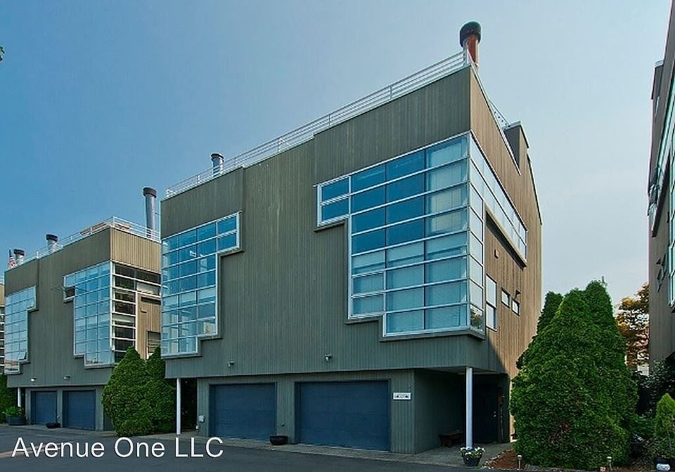 1st image of 2364 Fairview Ave E Unit 6