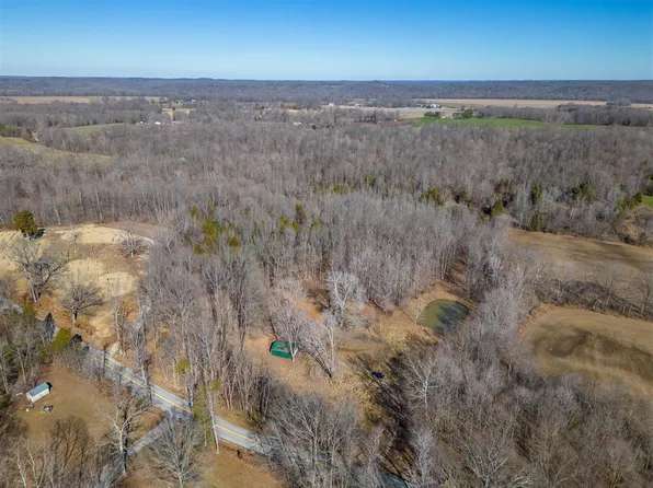 2769 Woodbury Loop, Morgantown, KY 42261