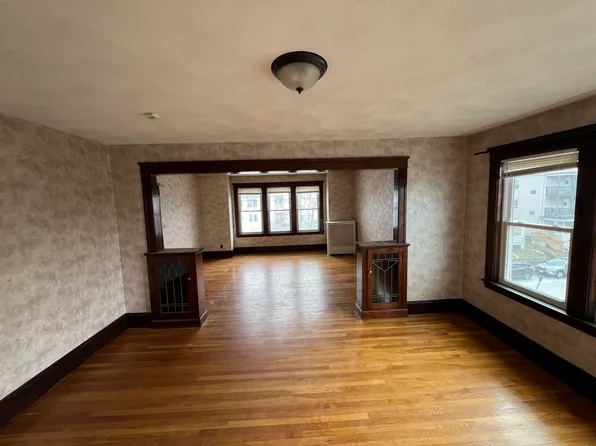 7 Wabash Ave #3, Worcester, MA 01604