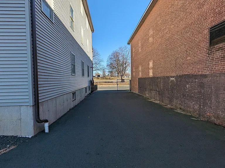 Gated Driveway