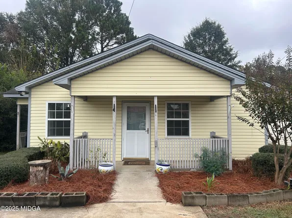 212 Orchard Way, Warner Robins, GA 31088