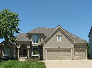 7414 Noland Rd, Shawnee, KS 66216