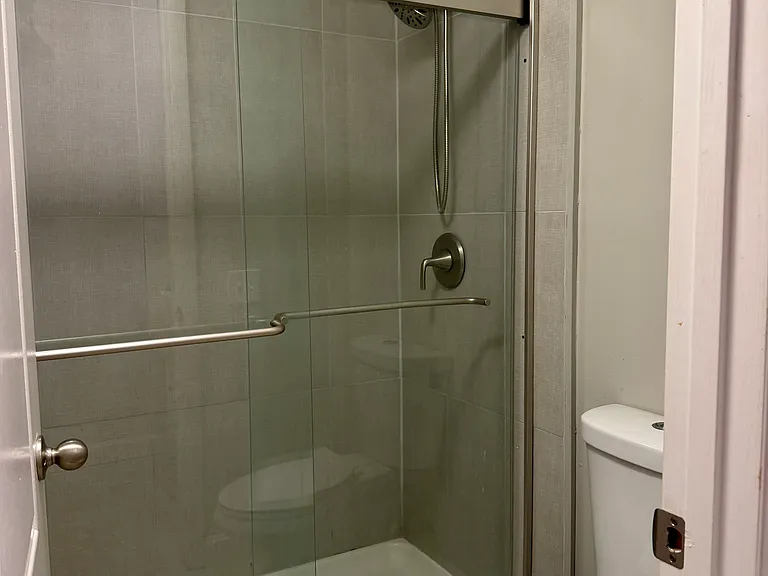 1054 S Kingshighway Blvd #R — Photo 12