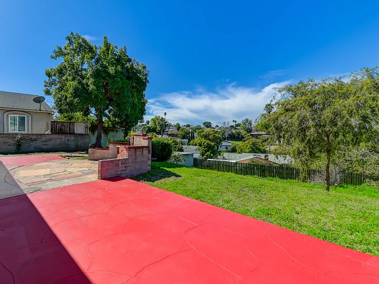 4028 Casita Way — Photo 23