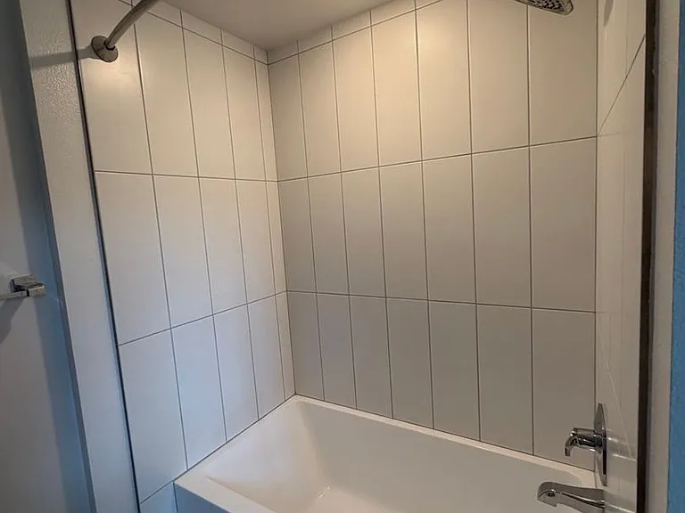 Cierra Apartments — Photo 12
