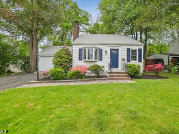 45 Brooklake Rd, Florham Park Boro, NJ 07932