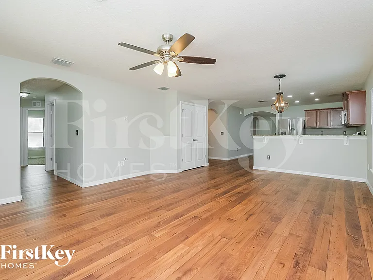 11867 Thicket Wood Dr — Photo 3