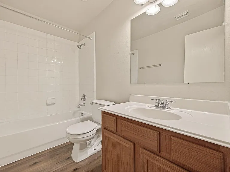 6739 Windy River Ln — Photo 23