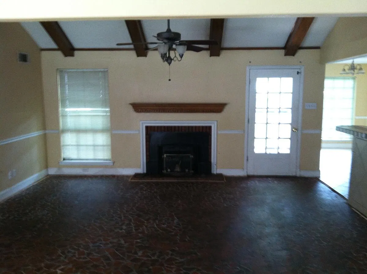 3 bed, 1737 sqft, $1,495 — Photo 2
