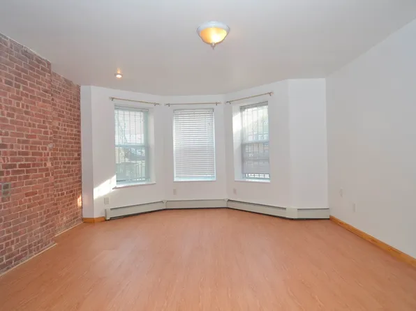 1151 44th Dr Fl 1, Long Island City, NY 11101