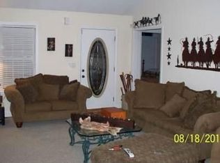 142 Rocky Shoals Trl, Mount Airy, GA 30563