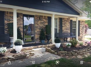 16234 E Glenn Valley Dr, Athens, AL 35611