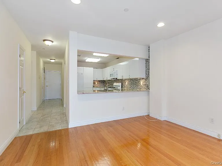 1 Portico Ct #107 — Photo 11