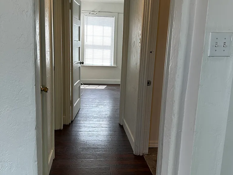 4406 La Luz Ave — Photo 18