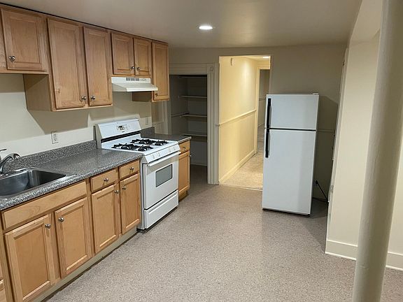 kitchen (2)