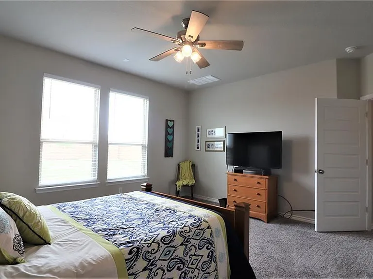 5413 Vanner Path — Photo 15