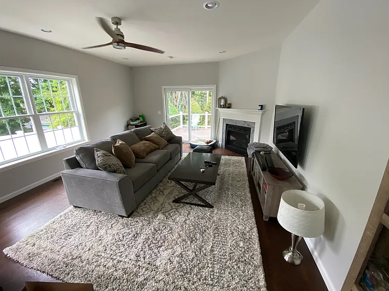 122 Milton St #122 — Photo 41