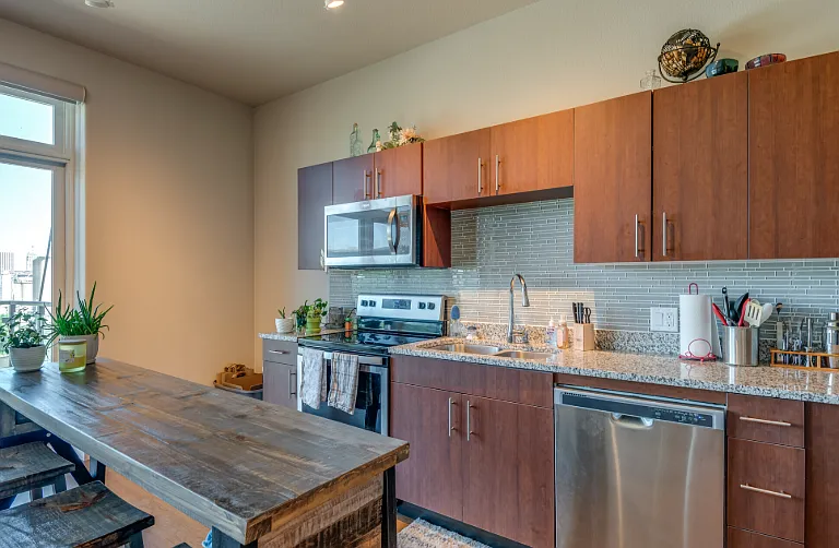 Granary Lofts — Photo 16