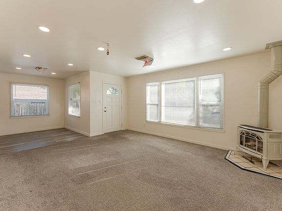 3rd image of 41 Mill Court