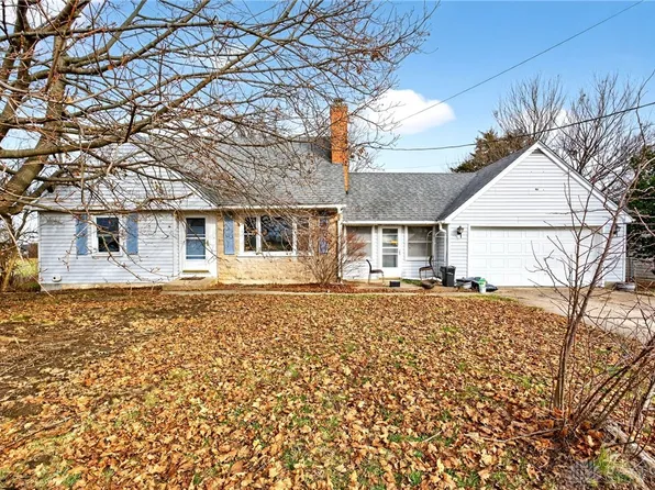 1020 Middletown Eaton Rd, Middletown, OH 45042