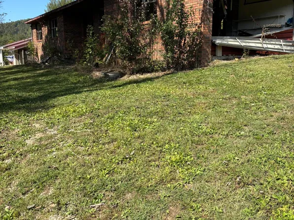 47 Old Farm Rd, Cannon, KY 40923