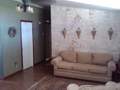 2nd image of 13990 Seeley Ave