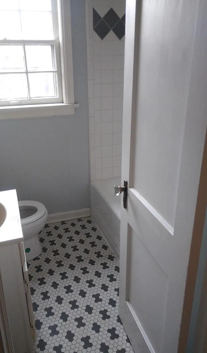 2 bed, 1200 sqft, $1,050 — Photo 4