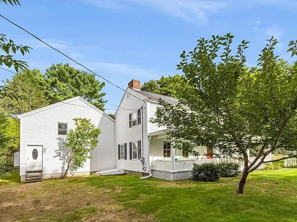 215 Post Rd, Greenland, NH 03840