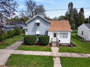 810 21st Ave, Monroe, WI 53566