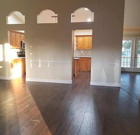 2nd image of 2306 Burlington St
