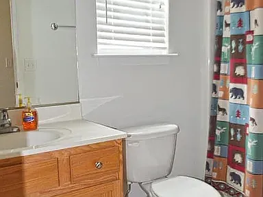 318 Courtney Cir — Photo 8