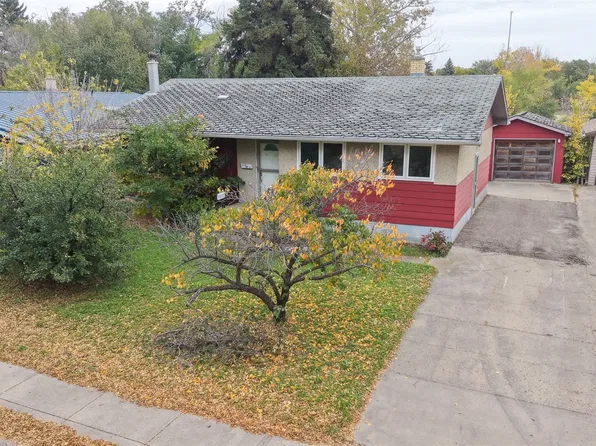 2943 Lacon Street, Regina, SK S4N 2A9