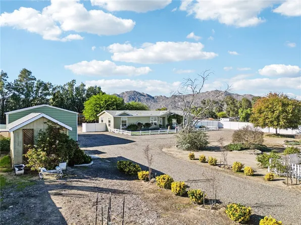 19957 Hansen Ave, Nuevo, CA 92567