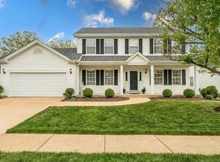 410 Arbor Glen Dr, Ballwin, MO 63021
