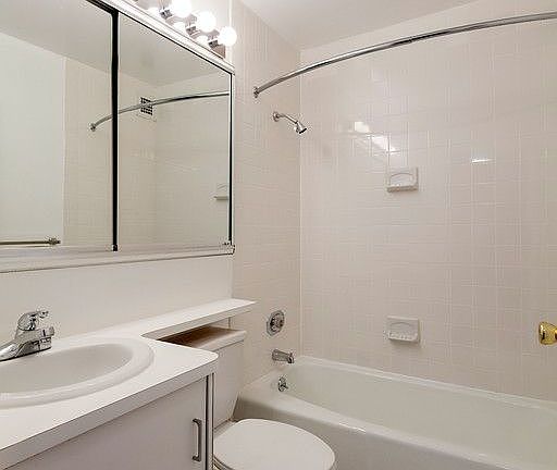 5th image of 330 E 39th St APT 31H