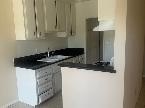 4808 Riverton Ave APT 7