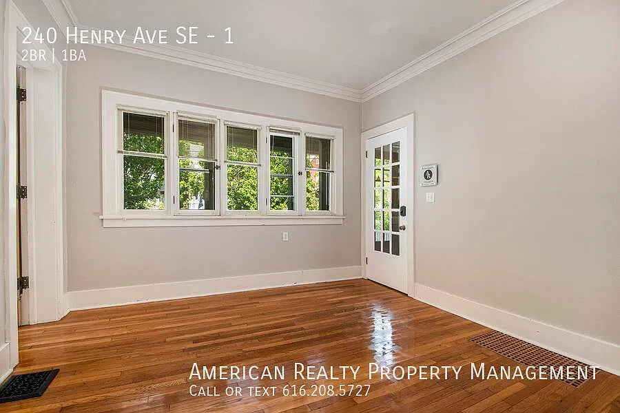 2 bed, 1206 sqft, $1,800 — Photo 2