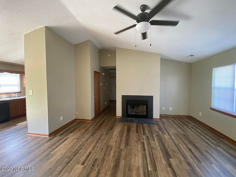 737 Queens Creek Road, Hubert, NC 28539 Zillow