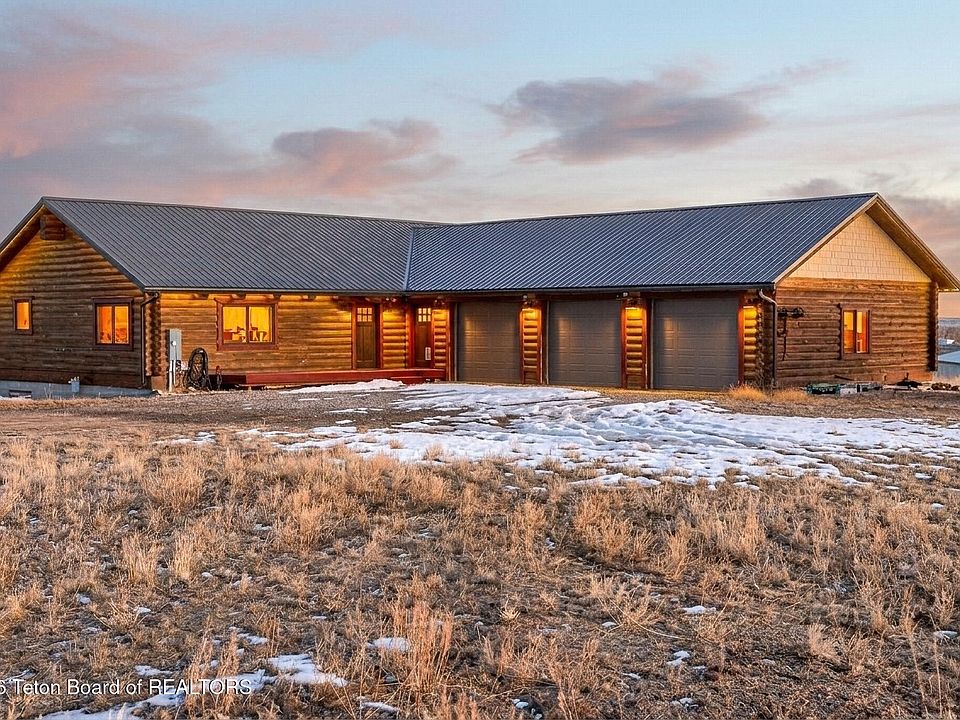 1st image of 13 Flagstone Way