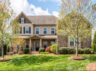 8460 Penton Pl, Harrisburg, NC 28075