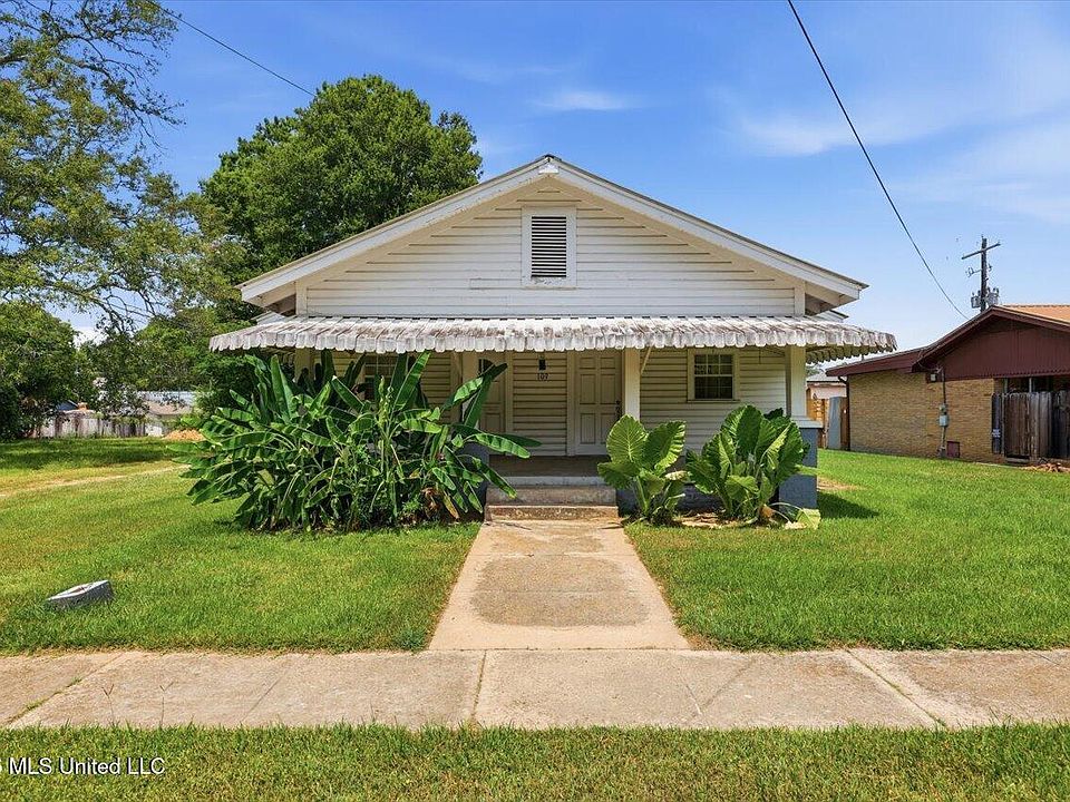 1st image of 109 W Bell Ave