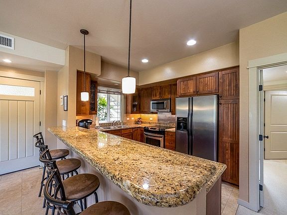 4th image of 75-6025 Alii Dr APT N101