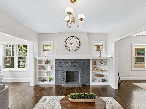 4th image of 515 S Oak Park Ave
