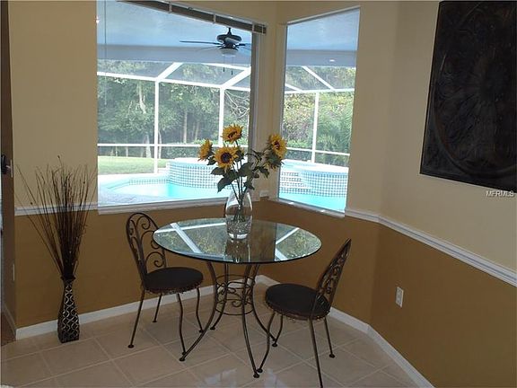 5th image of 1813 Woodlands Blvd