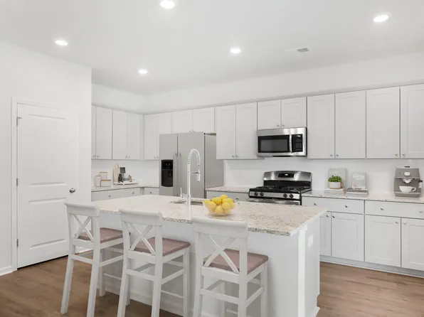 143 Post Mill Dr, Summerville, SC 29485