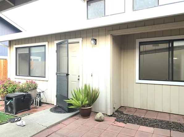 3223 Morro Bay Ave, Davis, CA 95616