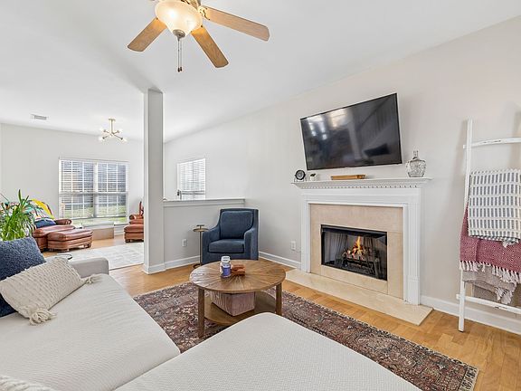 3rd image of 300 Rachels Meadow Ct