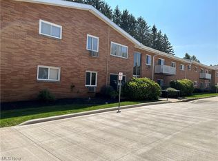 411 Tollis Pkwy APT 239A, Broadview Heights, OH 44147