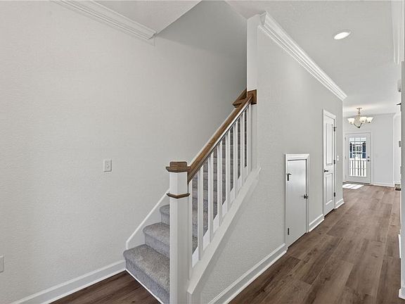 5th image of 4936 Apricot Way