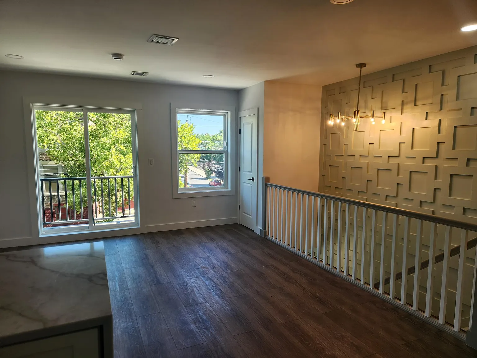 3 bed, $3,400 — Photo 2